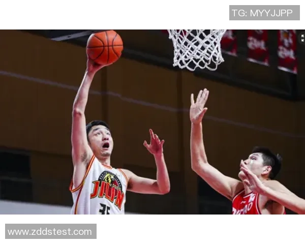 深圳足球队在联合会杯积分榜上以71分稳居首位，领先其他球队