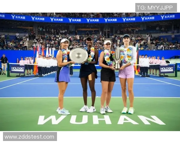 重庆与武汉网球队赛后复盘团队协作的成功与不足分析