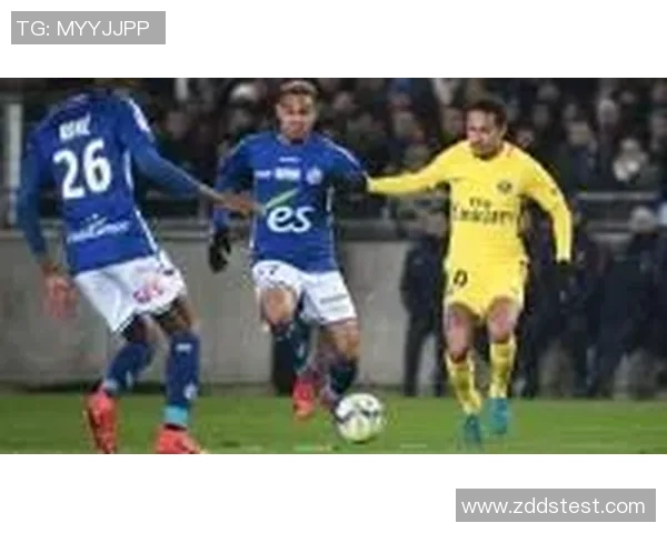 吴敏独家解析足球技巧与战术分享，助你提升球场表现与理解