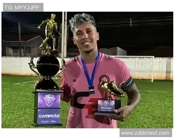 足球明星是否已经抵达淄博引发球迷热议和期待 足球明星是否已经抵达淄博引发球迷热议和期待